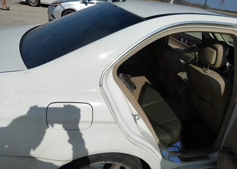 2012 Mercedes-Benz C 250 Sport from USA, damaged, VIN WDDGF4HB9CA670256